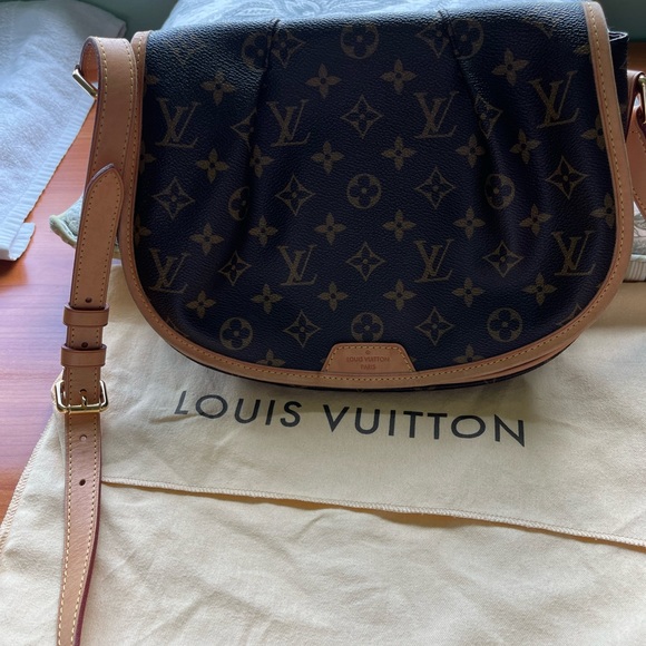 Genuine Louis Vuitton handbag. - Picture 8 of 9